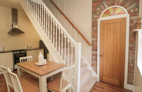 South Charlton House | COURTYARD COTTAGE, pet friendly, with a garden in Alnwick