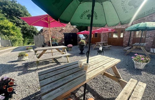 Welbury Apartment | Courtyard Rooms, 1-Bed Studio, Sleeps 2, Pets Ok