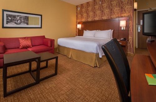 Williamsburg Hotel | Courtyard Williamsburg - Busch Gardens