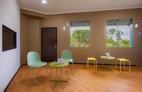 Padonan House | Cove Padonan Inn