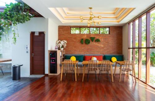 Renon Hotel | Cove Ransha Stay