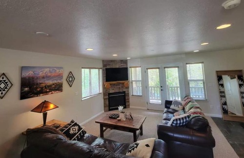Eden House | Cowboy Ski Condo Near Powder Mountain Eden Utah All Season Retreat Golf and Ski Resort