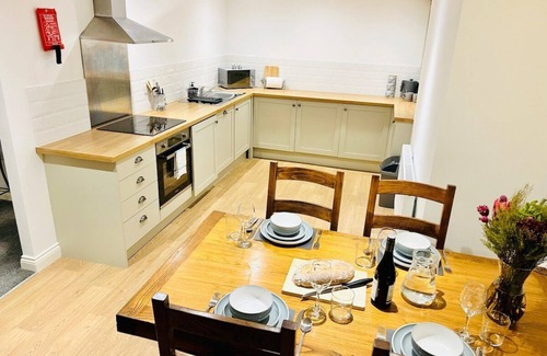 Ilkley Apartment | Cowpasture Apt - Ilkley Central