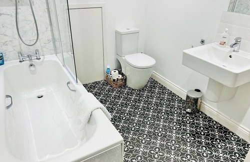 Ilkley Apartment | Cowpasture Apt - Ilkley Central