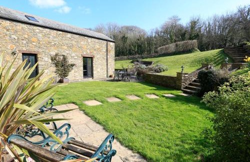 Chillington House | Cowslip Cottage