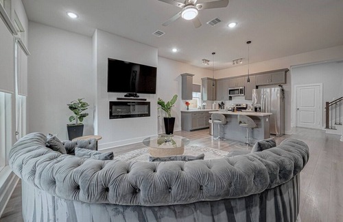 Southeast Houston House | Cozier Homes 6bd NRG, Med Ctr, Downtown