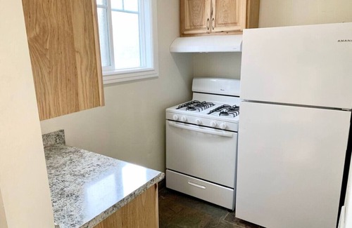 Lakeside Park Hotel | Cozy 1 Bed 1 Bath Close to Gondola w/Kitchenette!