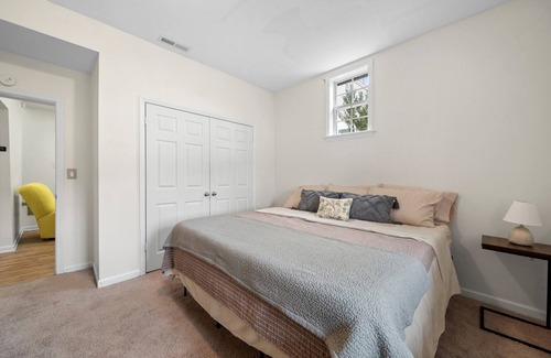 Winston - Salem Apartment | Cozy 1-bedroom apartment in enchanting Winston-Salem with WiFi, AC