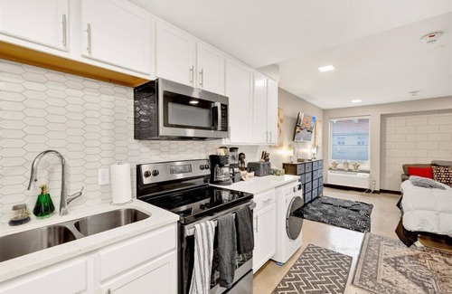 Five Points South Apartment | Cozy 1-bedroom apartment in welcoming Birmingham with fitness room