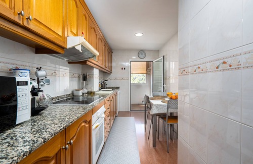 Calella Apartment | Cozy 1-bedroom apartment in lovely Calella with AC, WiFi