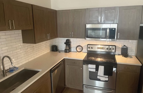 Houston Apartment | Cozy 1-bedroom apartment with WiFi, fitness room in welcoming Houston