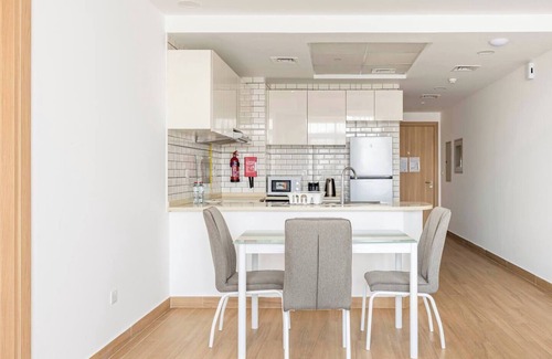 Dubai Apartment | Cozy 1-bedroom apartment Near Metro