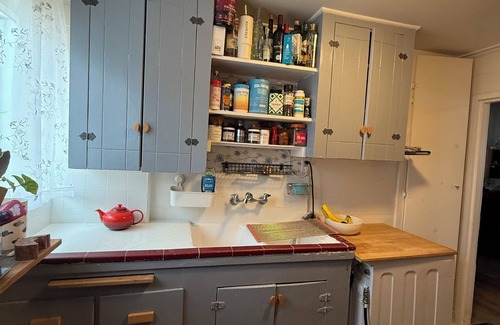 Hermosa Beach Cottage | Cozy 1-bedroom cottage in Hermosa Beach with WiFi