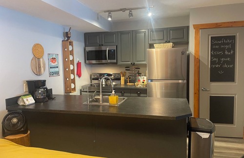 East Kootenay Condo | Cozy 1-bedroom condo in charming Panorama with fitness room, WiFi