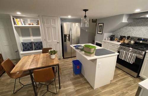 Beacon Hill Condo | Cozy 1-bedroom Condo in Charming Boston Neighborhood - next to hospital!
