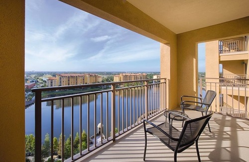 Florida Central Atlantic Coast Apartment | Cozy 1-bedroom apartment with fitness room, WiFi in fantastic Lake Buena Vista