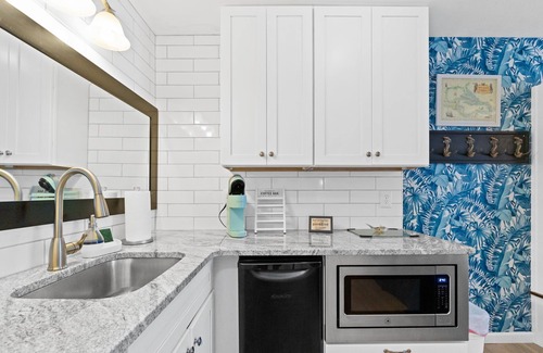Ocean Isle Beach Condo | Cozy 1-Bedroom Condo with Pool Access in Ocean Isle Beach