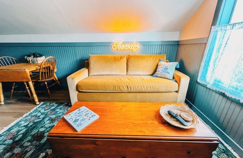 Prineville Apartment | Cozy 1-bedroom with WiFi and AC in charming Prineville