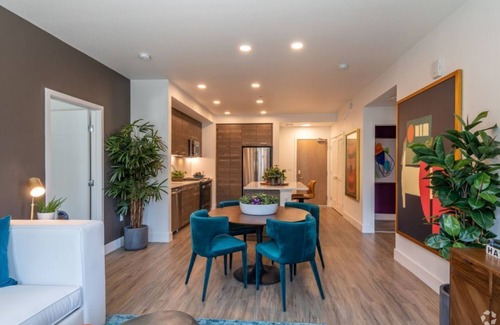 Sunnyvale Condo | Cozy 1BR Condo w Pool at Savoy: Relax & Enjoy