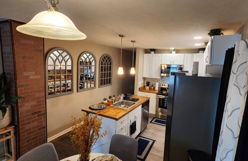 Indianapolis House | Cozy 1Br Diamond