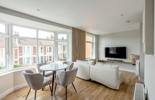 Horfield Apartment | Cozy 2-Bed Flat Your Perfect Home Away From Home