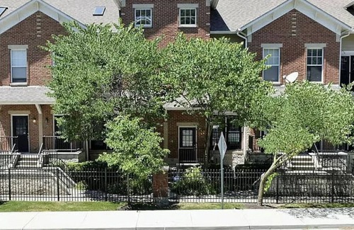 Indianapolis Apartment | Cozy 2-bedroom apartment with WiFi, AC, pool in charming Broad Ripple.