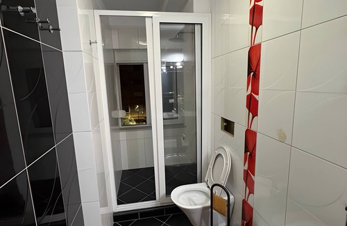 Durres Apartment | Cozy 2-bedroom apartment in center Durres