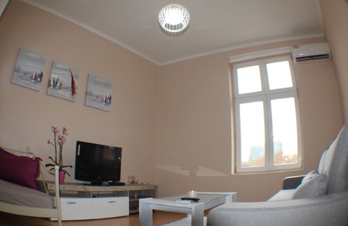 Savamala Apartment | Cozy 2 Bedroom Apartment in the City Center
