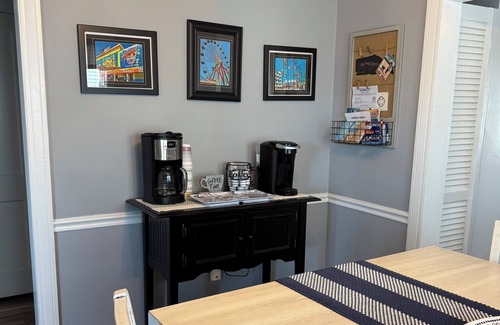 Ocean City Condo | Cozy 2-bedroom family-friendly condo in Downtown OC just steps to the boardwalk.