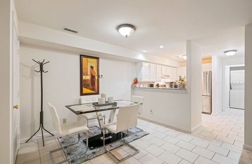 Stafford Condo | Cozy 2-bedrooms condo in the heart of Stafford
