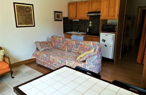 Isola Apartment | Cozy 2-Room Apartment, Ski-in/Ski-out, Sleeps 6, Terrace, Garage, Near Lifts