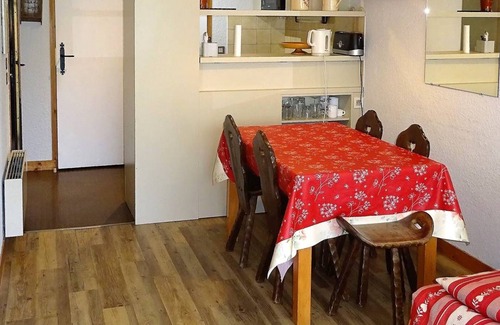 Les Gets Apartment | Cozy 2-Room + Cabin, 5 Guests, Central Location, Garage, Near Shops & Slopes in Les Gets