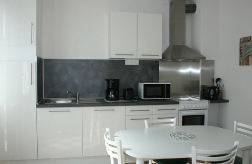 La Tranche-sur-Mer Apartment | Cozy 2-room rental, 600m from beach and shops, with private terrace