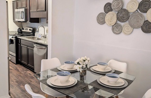 Southwest Raleigh Condo | Cozy 2bdr. Condo in Central Raleigh