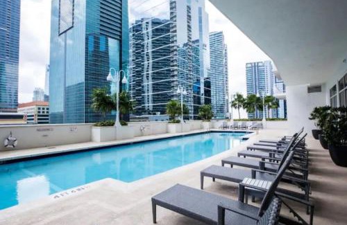 Brickell Apartment | Cozy 2BR Apt at Brickell free parking