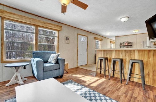 Wells Apartment | Cozy 2BR Cottage Near Wells Beaches