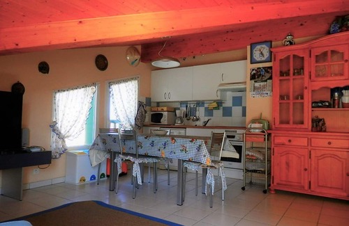 Vieux-Boucau-les-Bains Apartment | Cozy 2BR Apartment Near Ocean & Lake – Sleeps 6