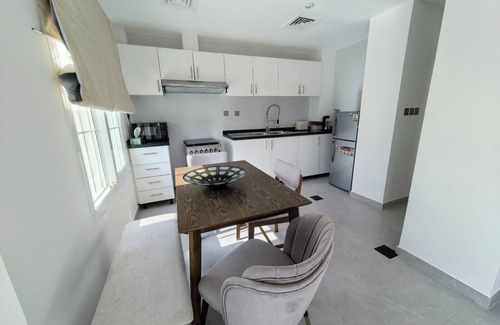 Dubai Villa | Cozy 2BR+maids Villa in Springs!