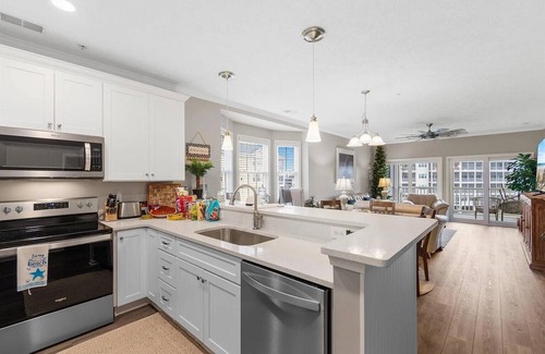 North Myrtle Beach Condo | Cozy 3-bedroom condo with elevator in superb North Myrtle Beach gated community
