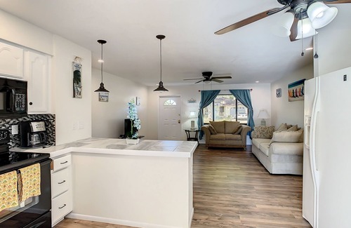 Port Charlotte House | Cozy 3-Bedroom 2 bath for 8 with pool near Boca Grande