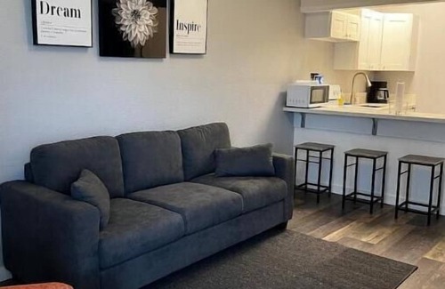 Hilo Apartment | Cozy 3 bedroom apartment in Historic Downtown Hilon