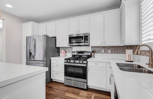 Spring Valley House | Cozy 3 bedroom home, with 2 car garage