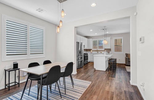 Spring Valley House | Cozy 3 bedroom home, with 2 car garage