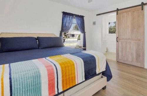 North San Antonio - SAT House | Cozy 3-bedroom residential home near the airport!