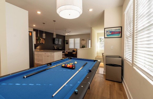 Wilmington Apartment | *Cozy 3-Bedroom Retreat in Wilmington* Discover the perfect stay at this stylish 3-bedroom home
