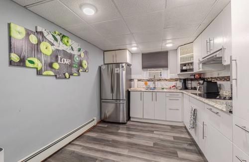 Revere Apartment | Cozy 3B near Beach/Boston