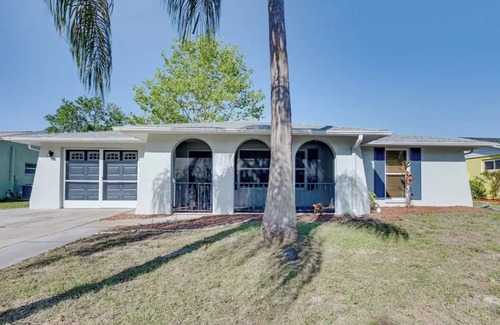New Port Richey East House | Cozy 3BR Home | 12 Min to Beaches | Gulf Coast