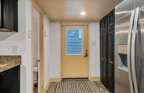 New Orleans Apartment | Cozy 3BR Near Bayou St. John – Mid-City NOLA Charm