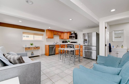 Middletown House | Cozy 3BR Renovated Home with Scenic Views! Near Downtown/Airport/Gaslamp Quarter