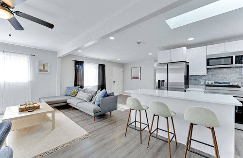 Northwest House | Cozy 3BR Virginia Beach Ideal for Extended Stays